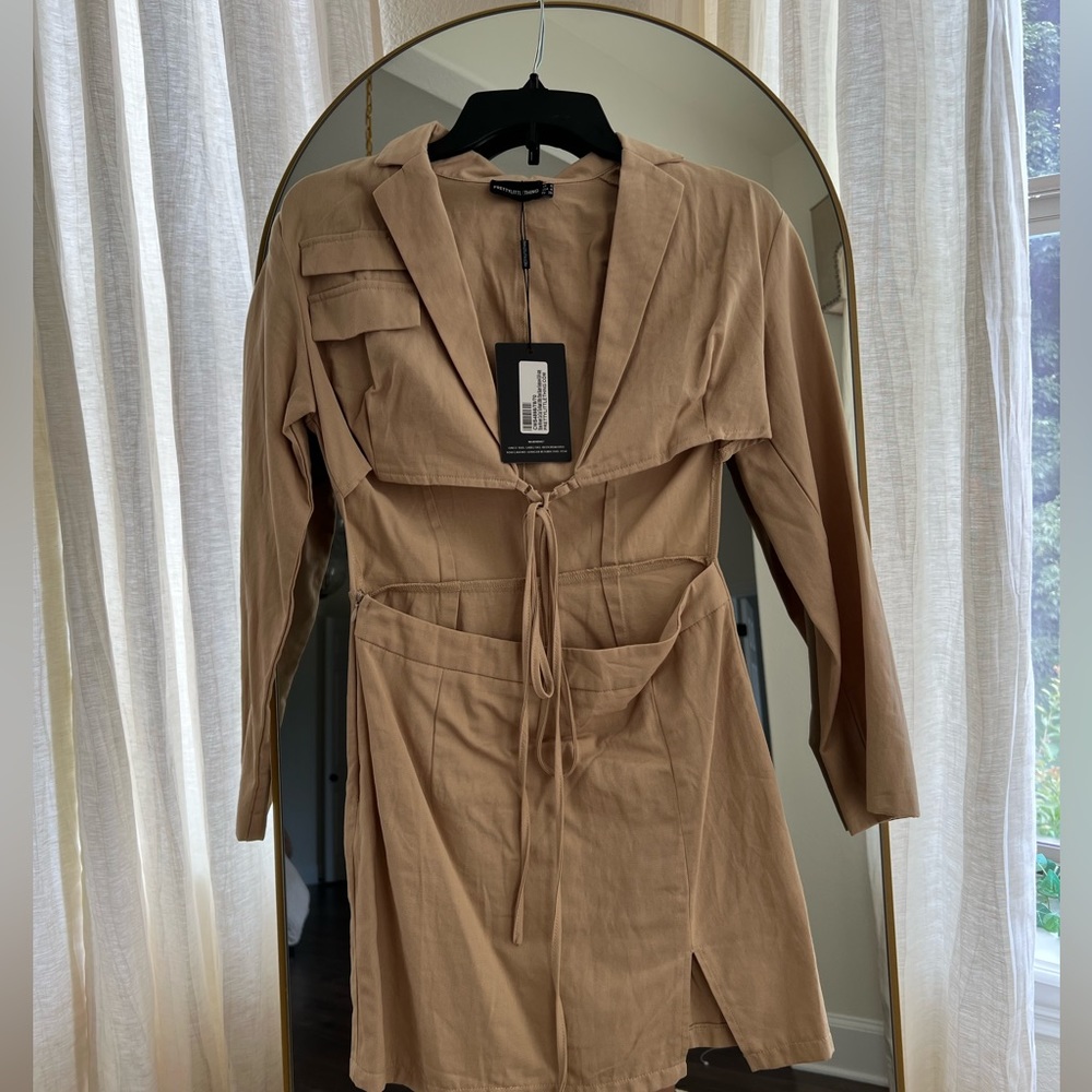 Stone woven cut out tie waist utility style blazer